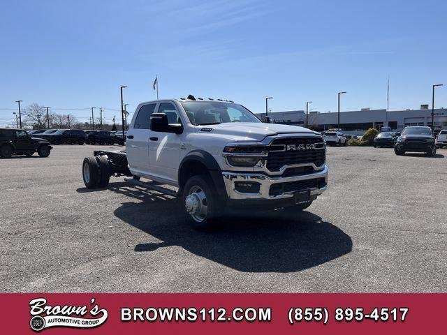 2026 RAM 5500 Big Horn 4X4 Crew Cab DRW 197" WB's photo