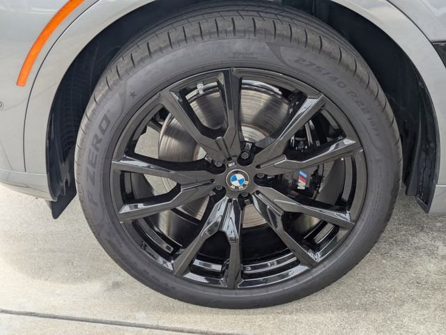Used 2026 Gray Metallic BMW M60i image 10