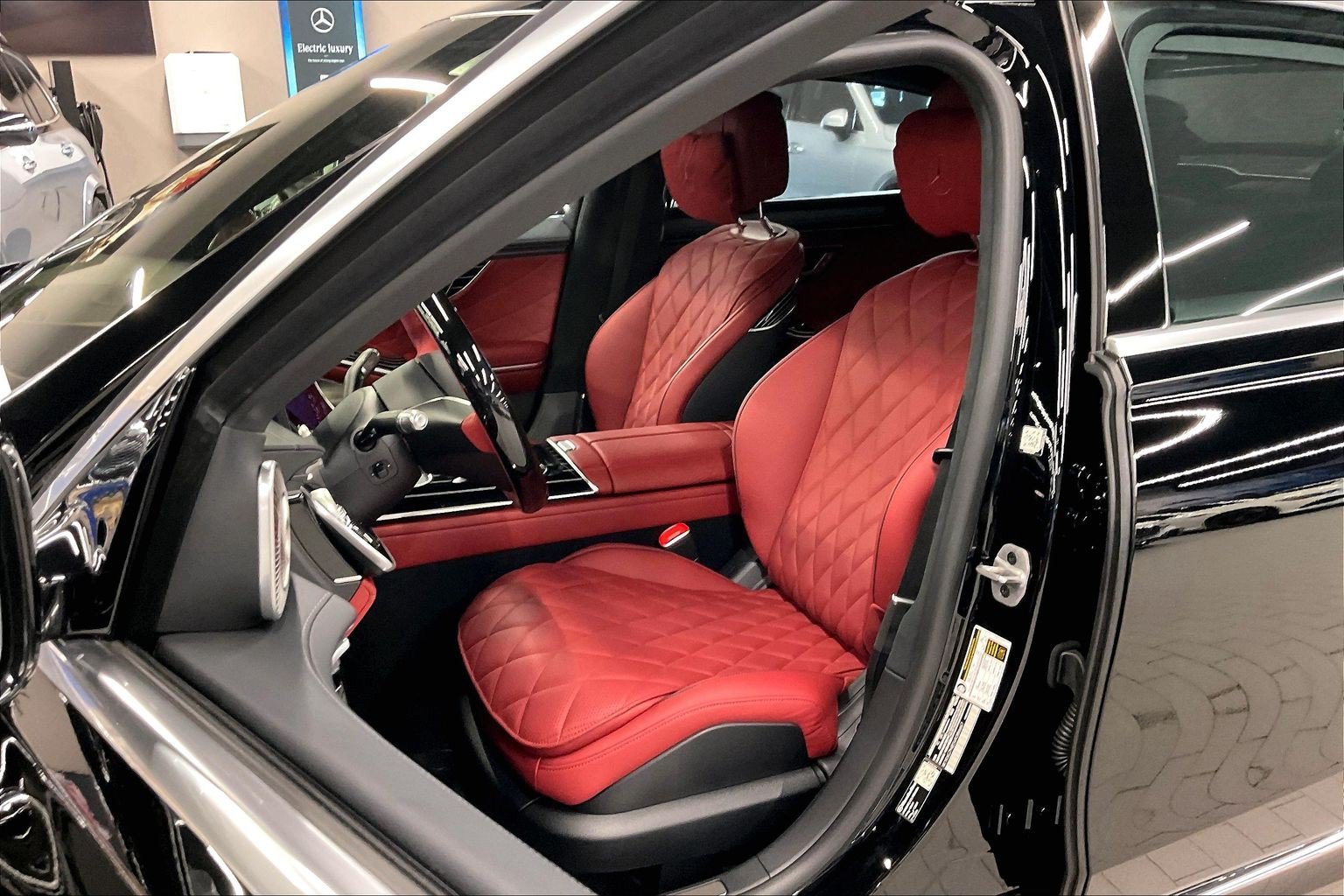 New 2027 Black Mercedes-Benz S 580 image 22