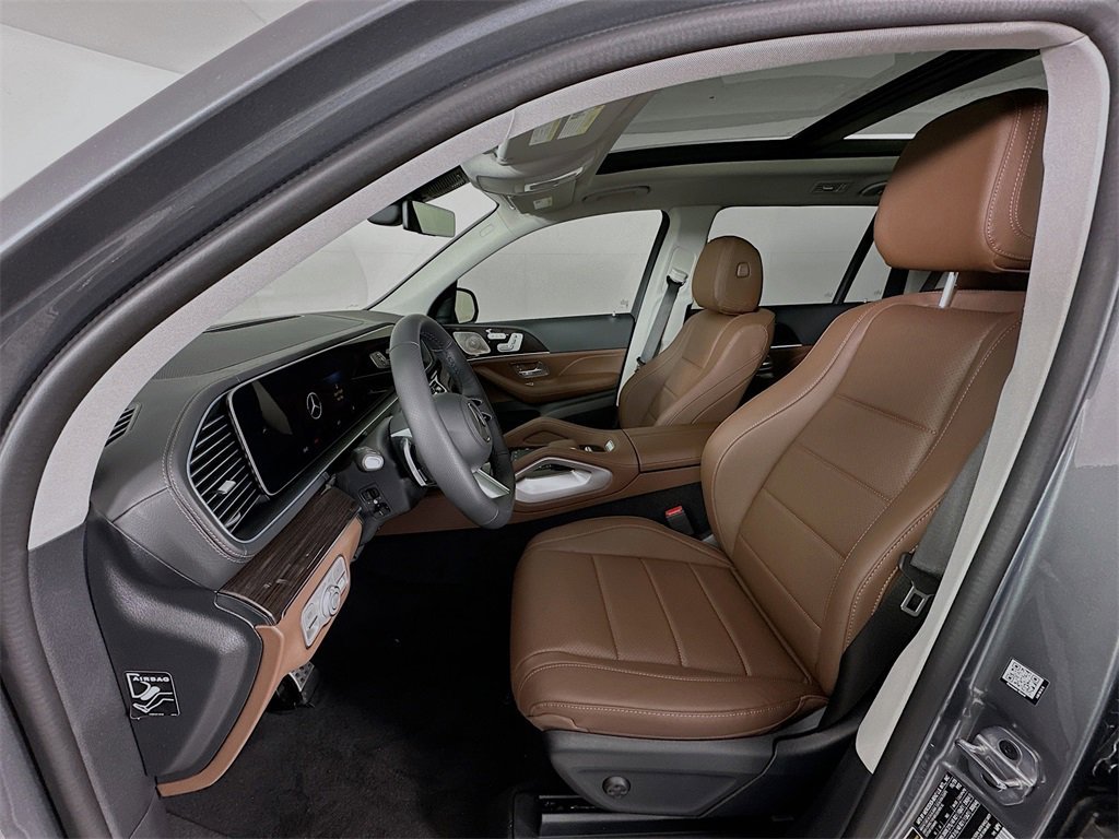 2026 Mercedes-Benz GLS Base - Photo 57