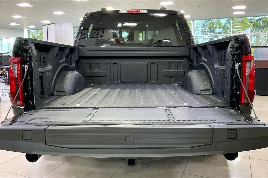 2025 Ford F-150 XLT - Photo 16
