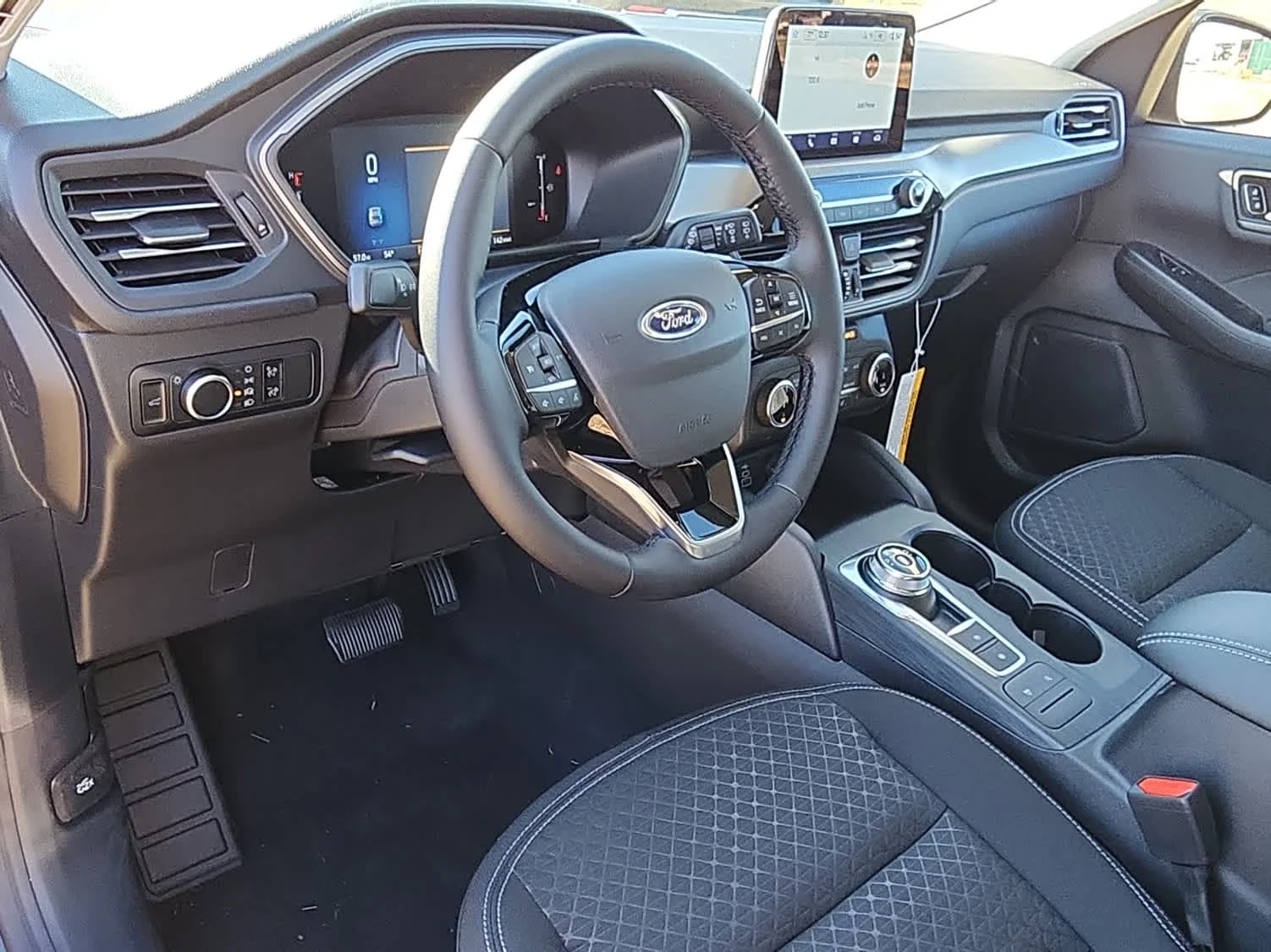 Used 2025 Carbonized Gray Metallic Ford Active image 11