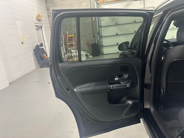Used 2026  Mercedes-Benz GLB 250 image 14