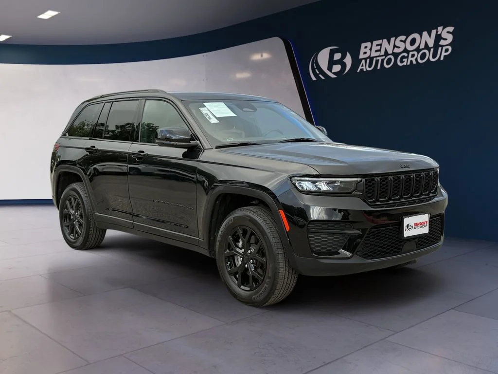 2025 Jeep Grand Cherokee Altitude - Photo 7