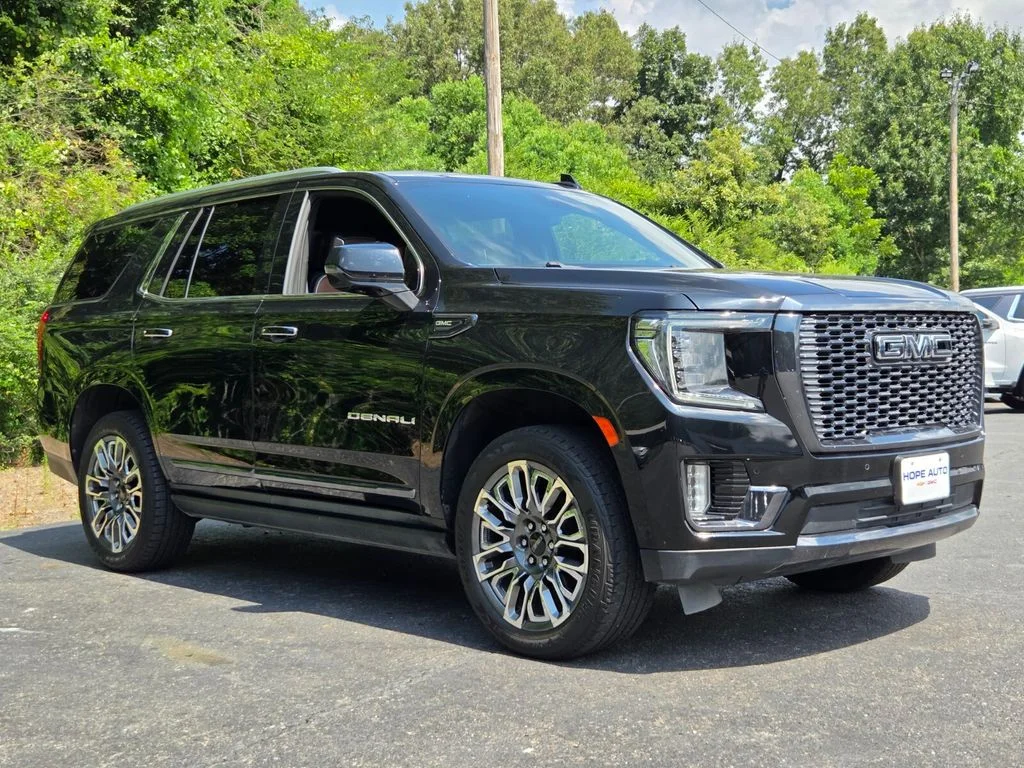 Used 2023 Black GMC Denali Ultimate image 7