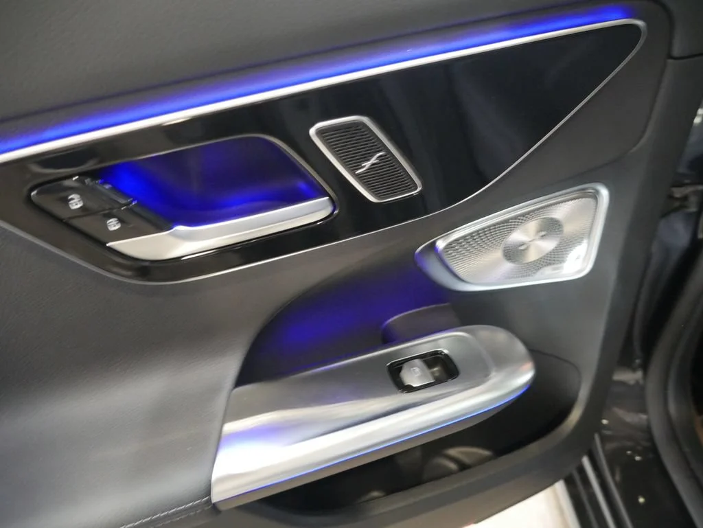 New 2026 Graphite Grey Metallic Mercedes-Benz C 300 image 21