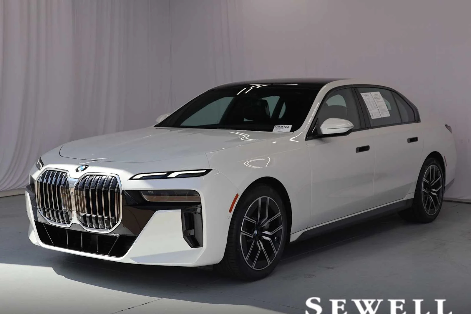 2024 BMW 760i 760i xDrive