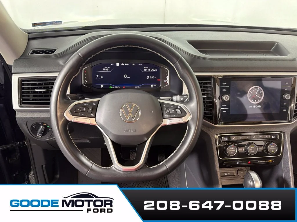 Certified Used 2023 Deep Black Pearl Effect Volkswagen SEL image 14