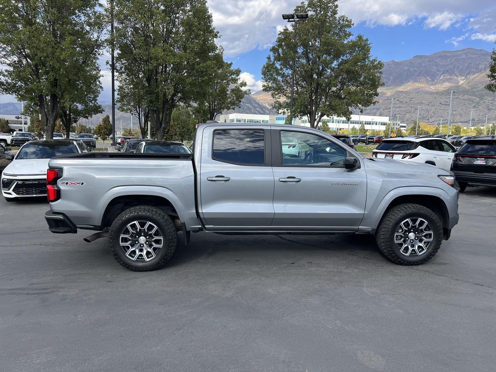 2024 Chevrolet Colorado LT - Photo 15
