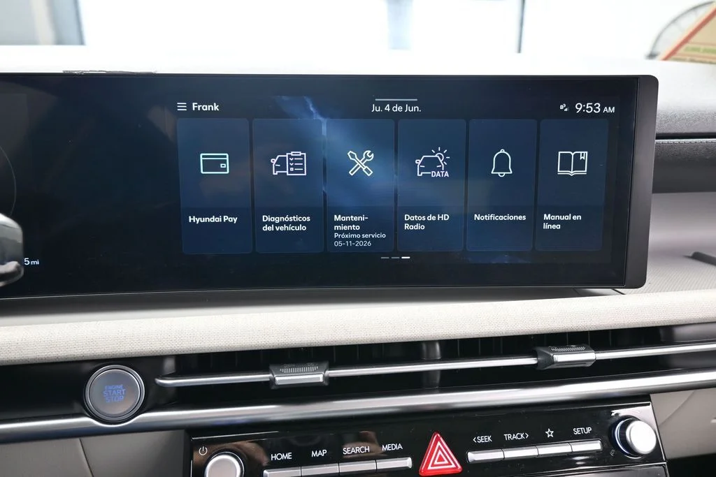 Used 2025 Ecotronic Gray Hyundai SEL Convenience image 23