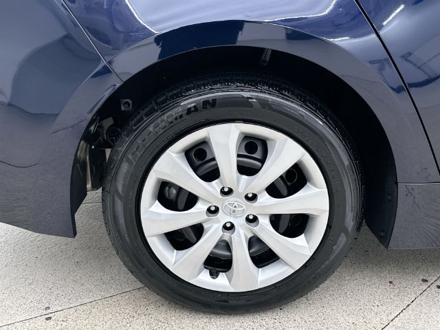 2024 Toyota Corolla LE - Photo 38