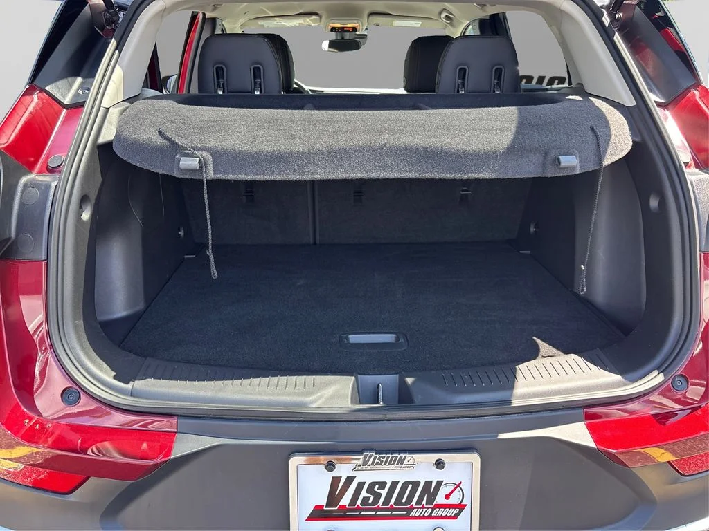 Used 2022 Red Buick Preferred image 11