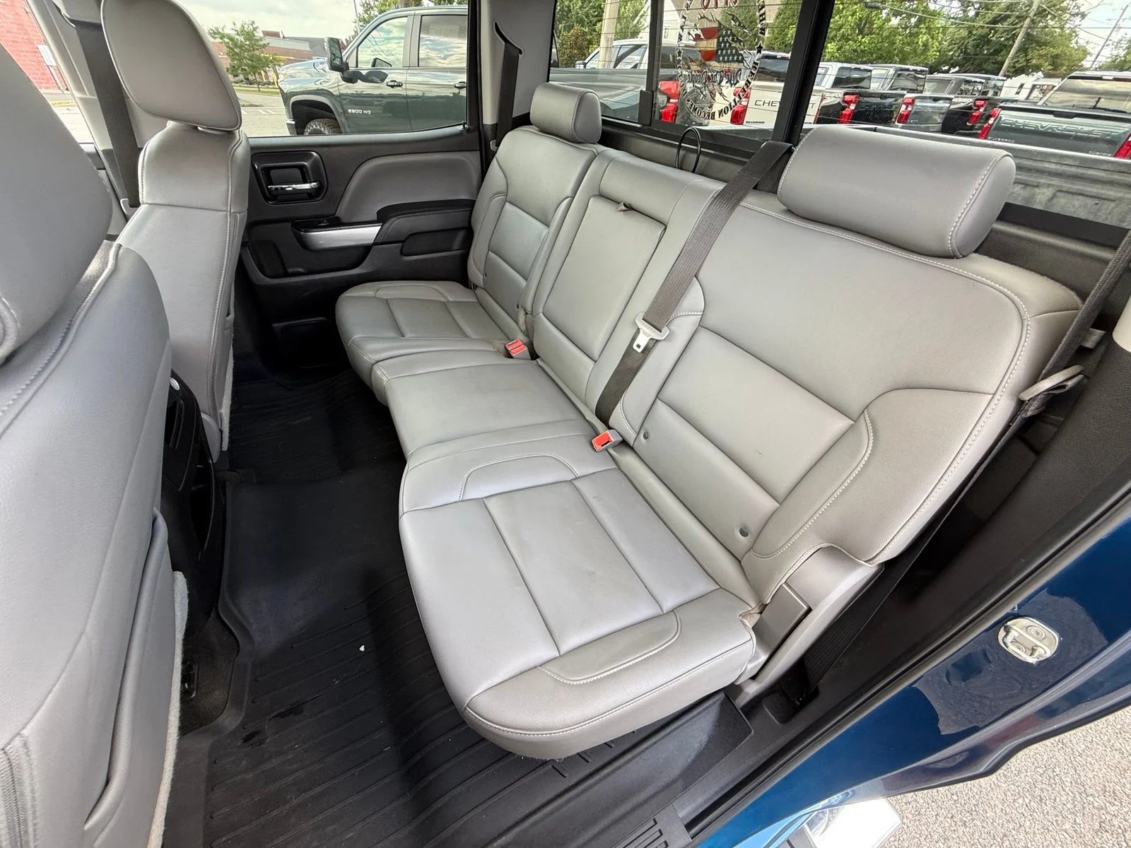 Used 2018 Blue Chevrolet LTZ image 21