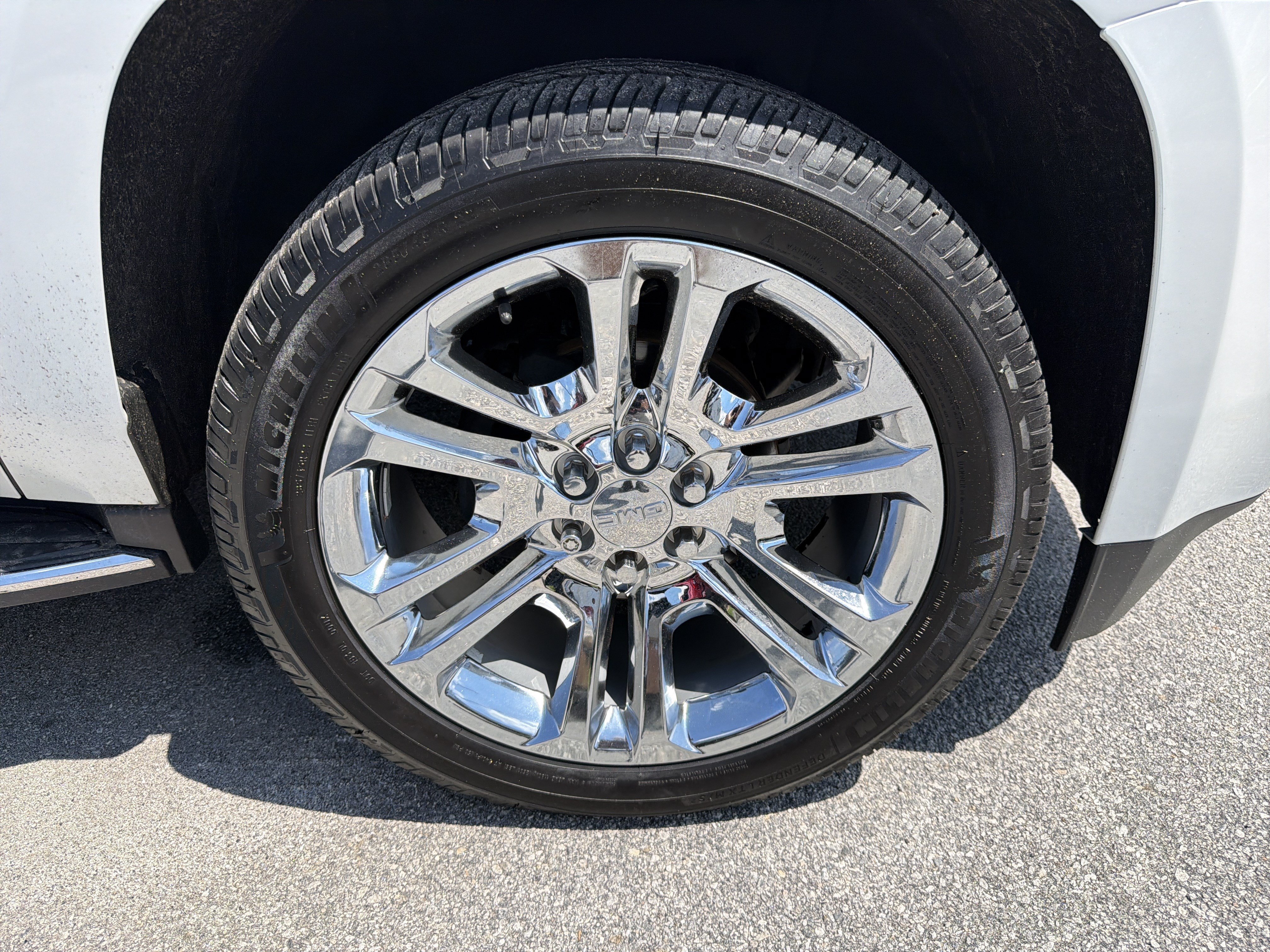 2019 GMC Yukon SLT - Photo 12