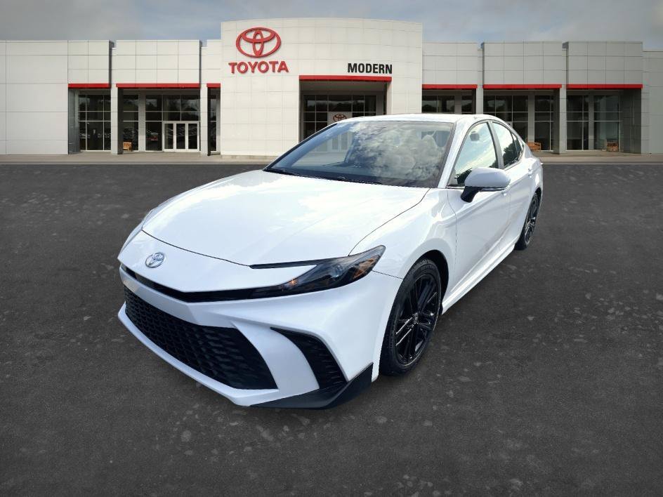 Used 2025 Ice Cap Toyota SE image 1