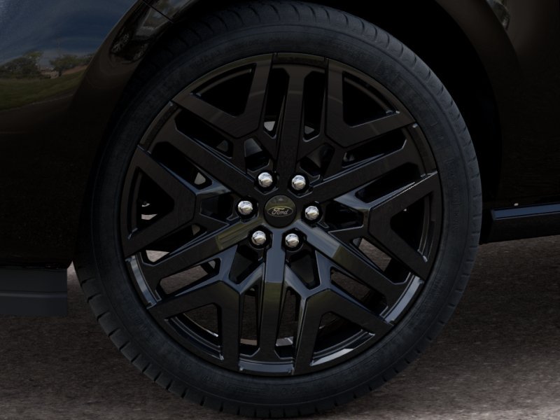 New 2027 Agate Black Metallic Ford Platinum image 20