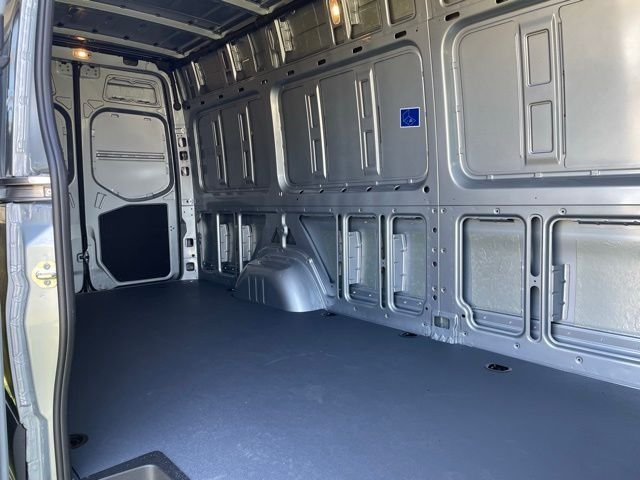 New 2025  Mercedes-Benz Cargo 170 WB image 15