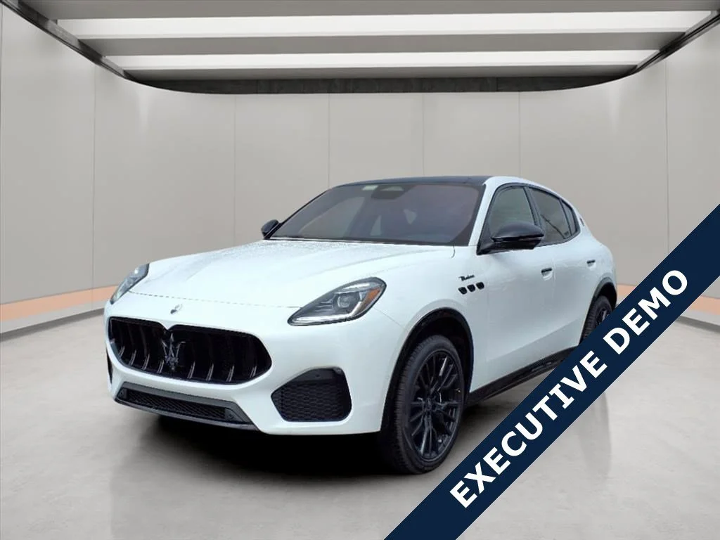 New 2025 BIANCO Maserati Modena image 3