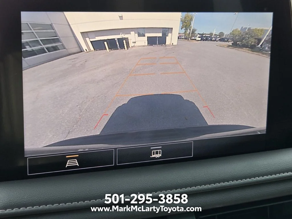 Used 2021 Black Chevrolet Z71 image 20