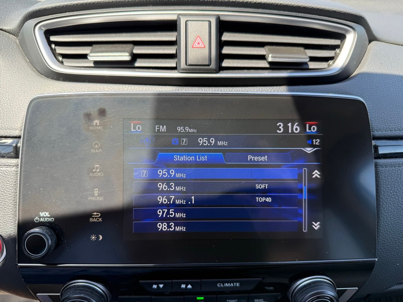 2022 Honda CR-V Touring - Photo 24