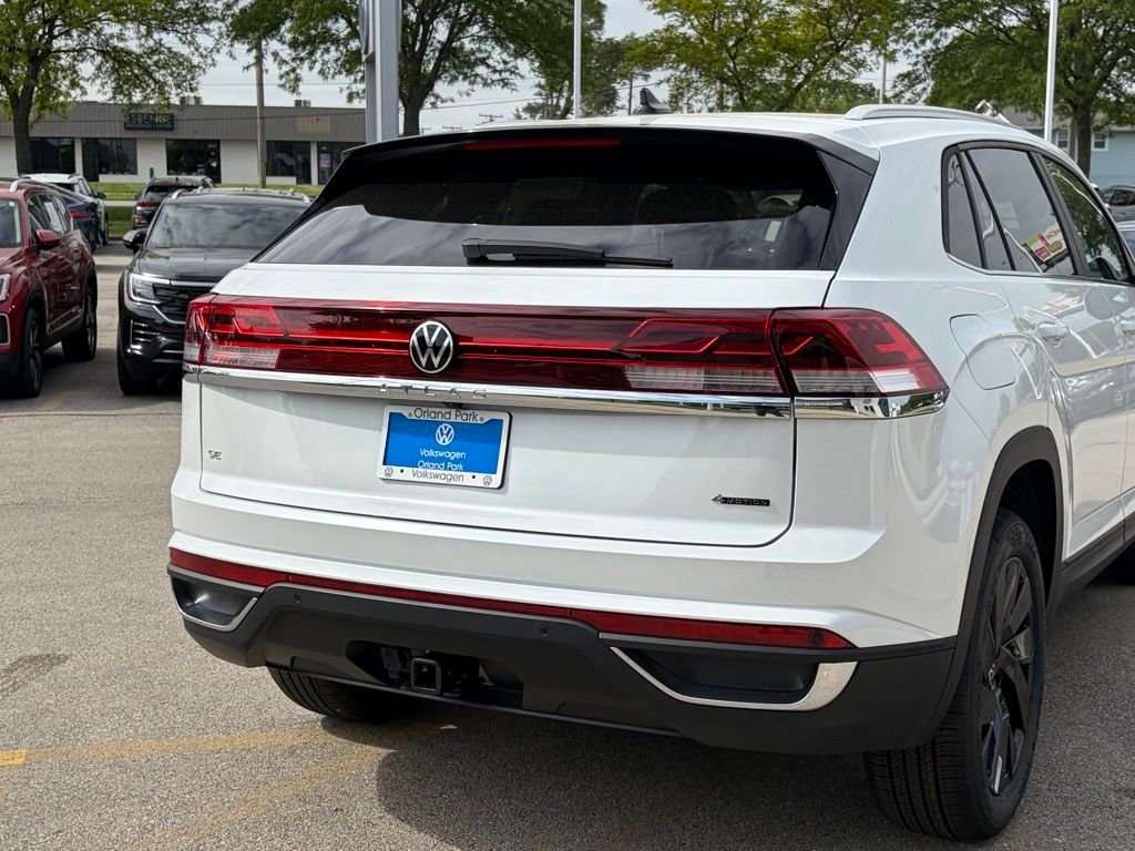 New 2026 Opal White Pearl Volkswagen 2.0T SE W/TECHNOLOGY image 6
