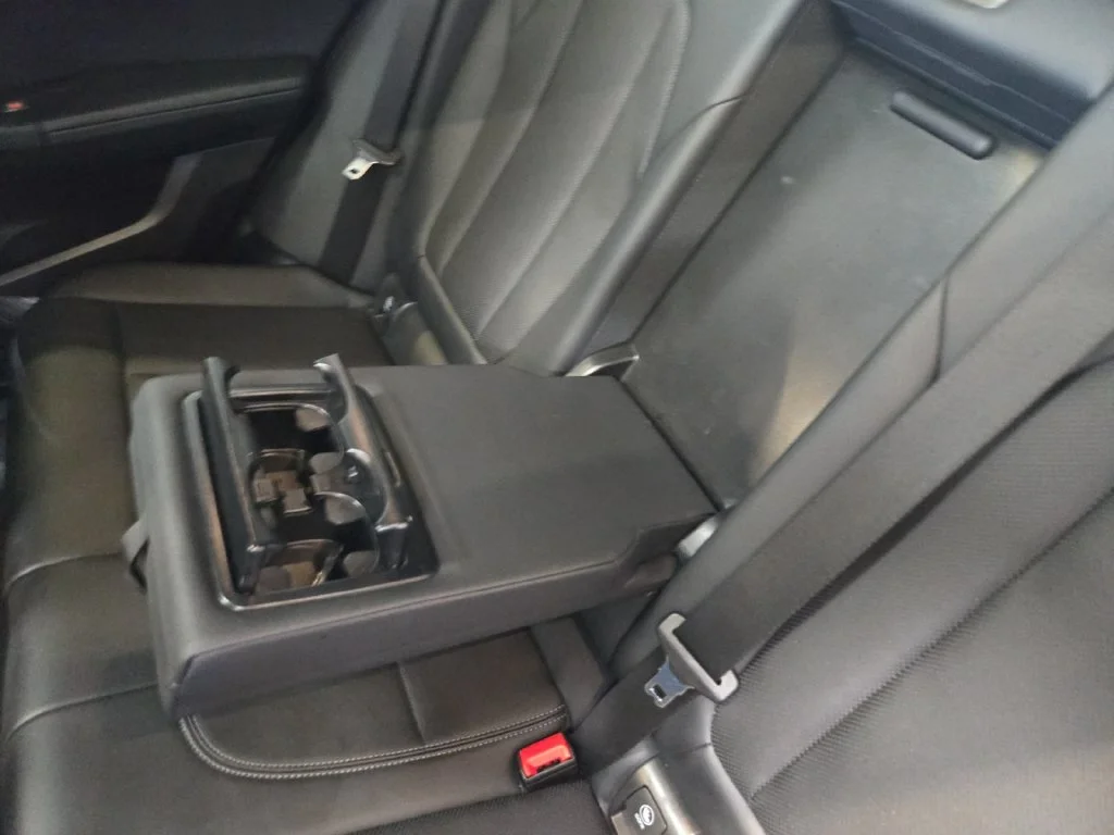 Used 2023 Gray BMW xDrive30i image 35