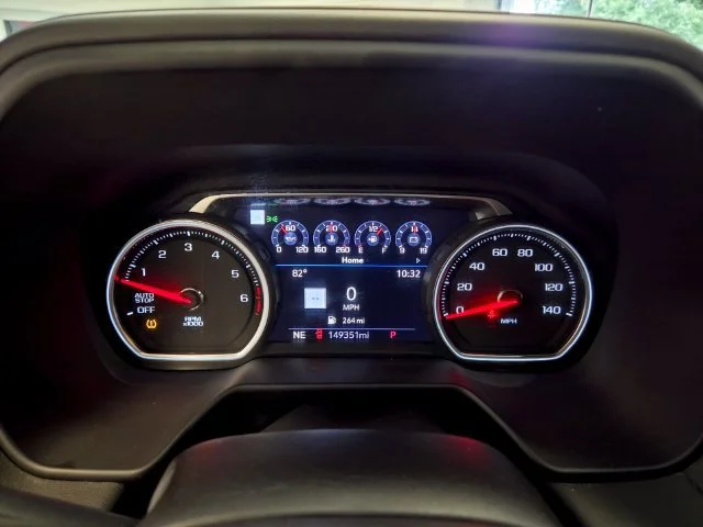 Used 2021 SUMMIT WHITE Chevrolet Premier image 29