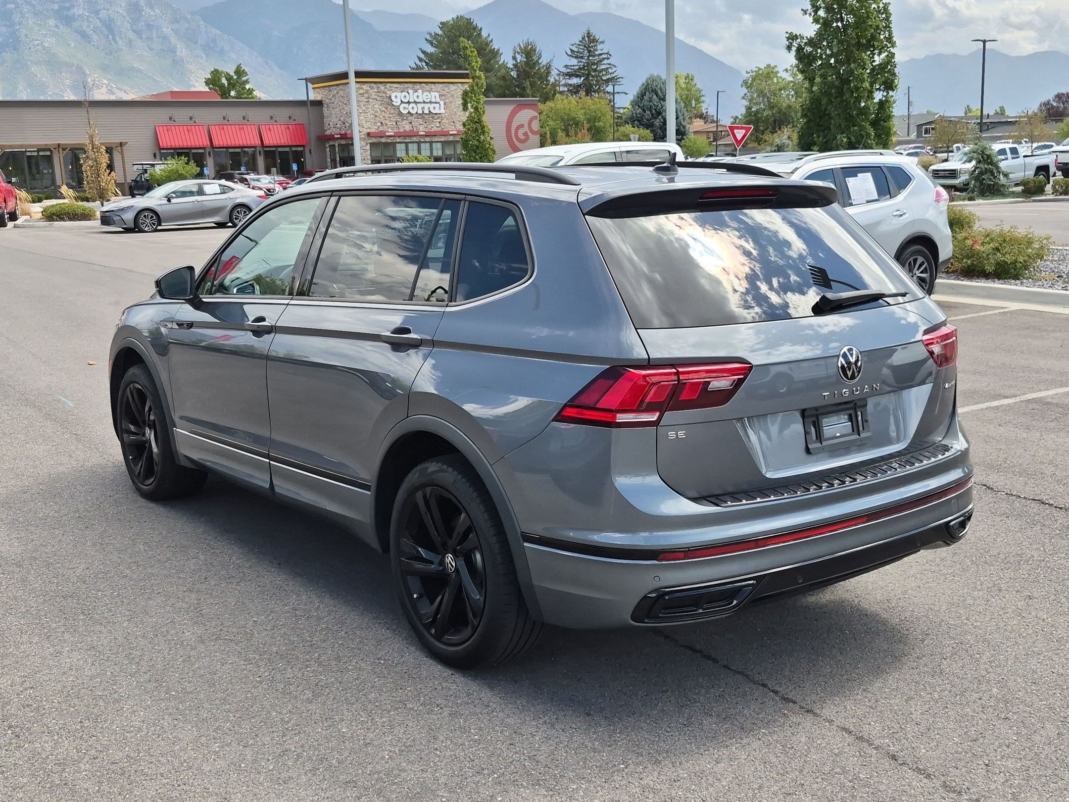 Used 2024 Platinum Gray Metallic Volkswagen SE R-Line Black image 5