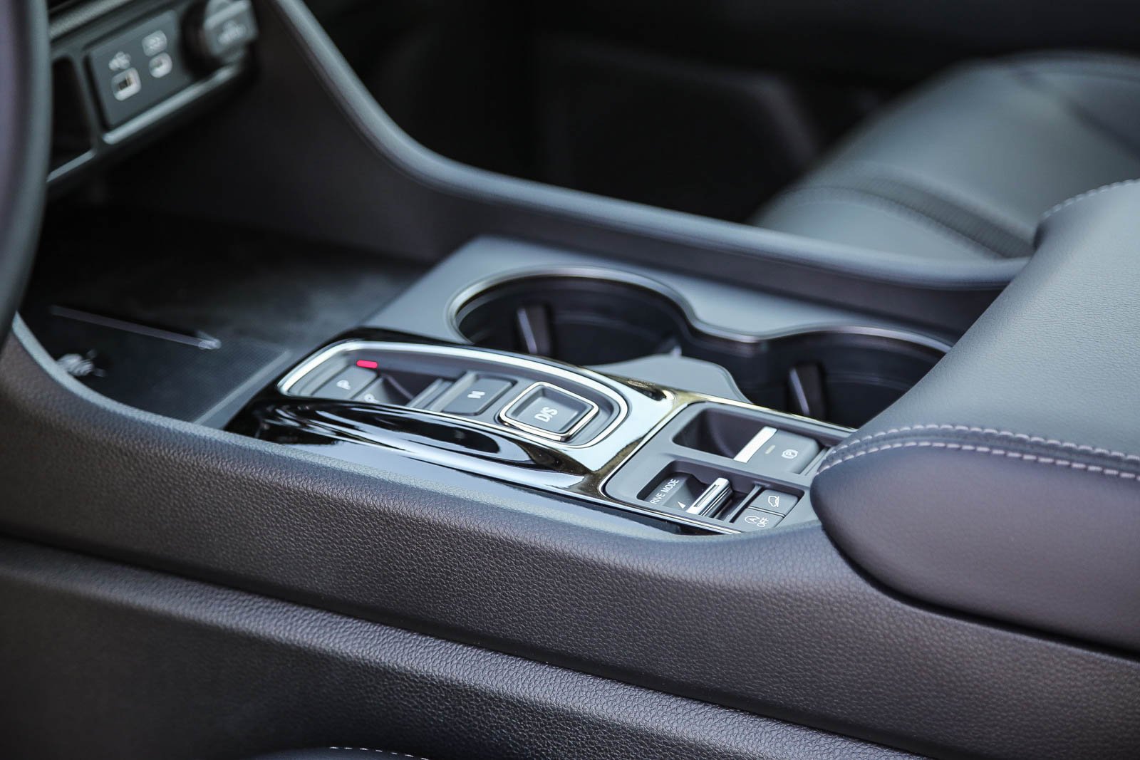 2025 Honda Pilot EX-L - Photo 22