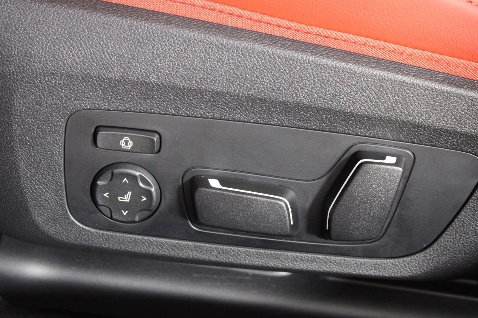 Used 2025 Red BMW Competition image 20