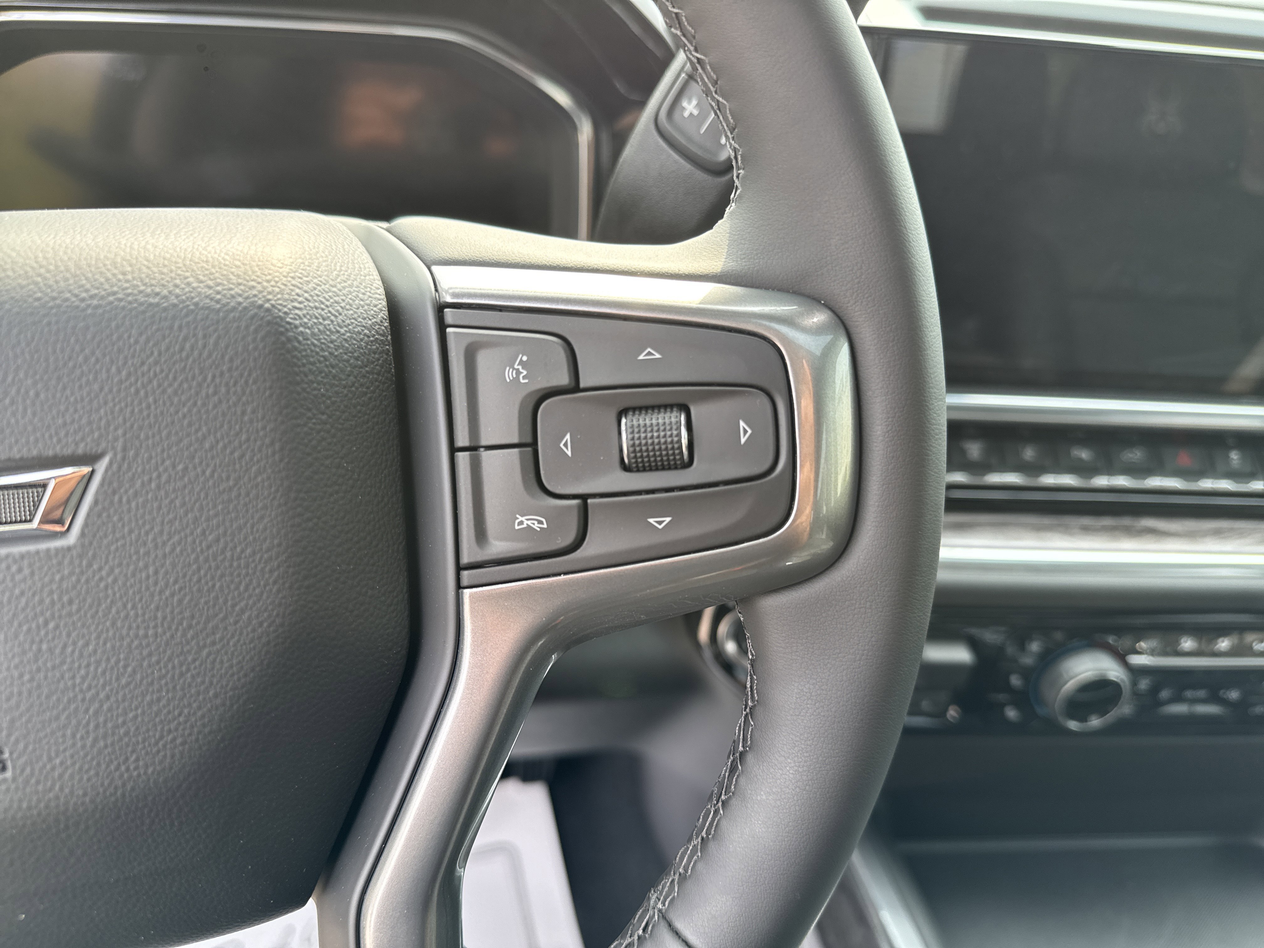 2025 Chevrolet Silverado 2500 HD LTZ - Photo 18