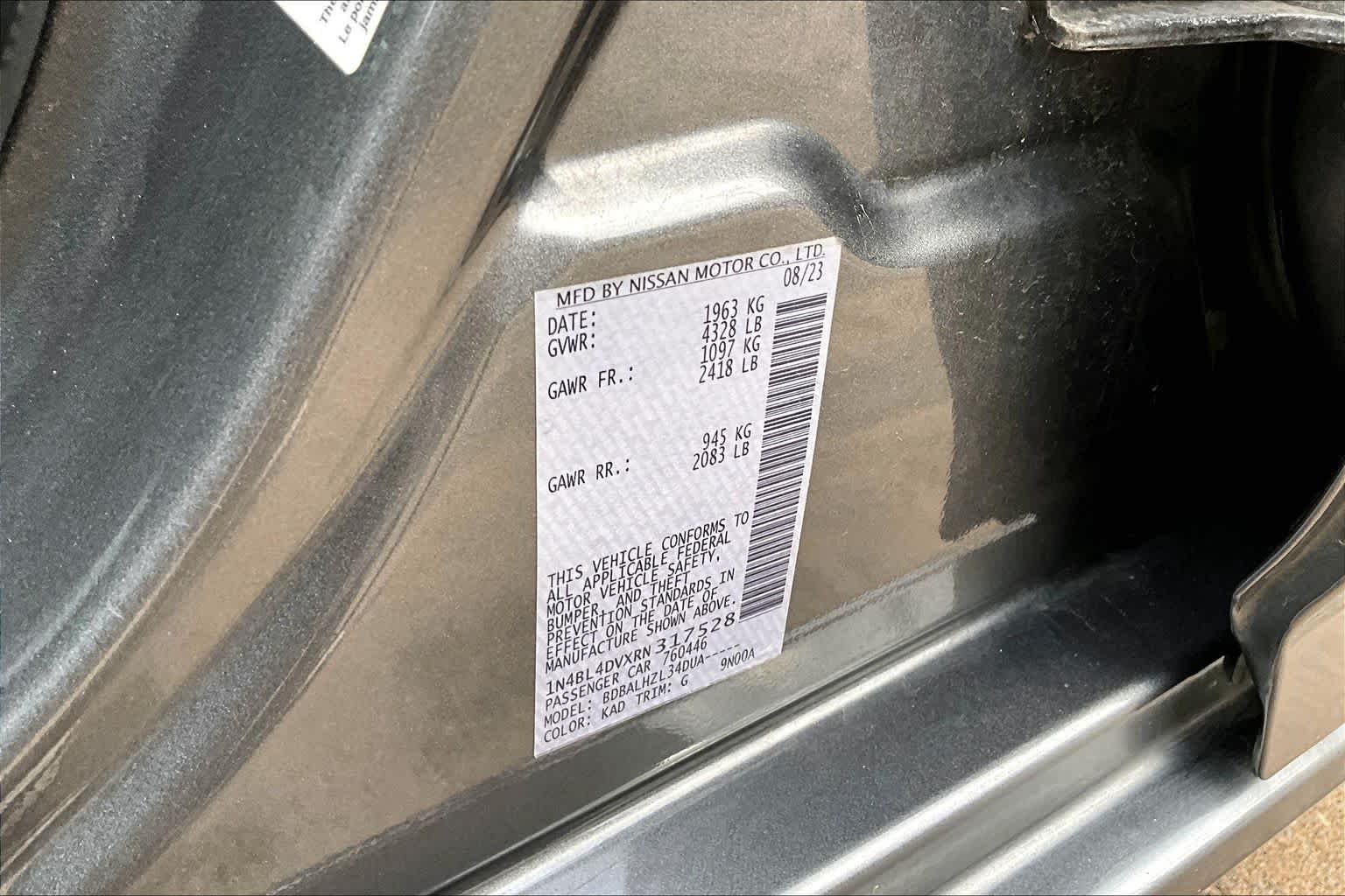 Used 2024 Gun Metallic Nissan 2.5 SV image 34