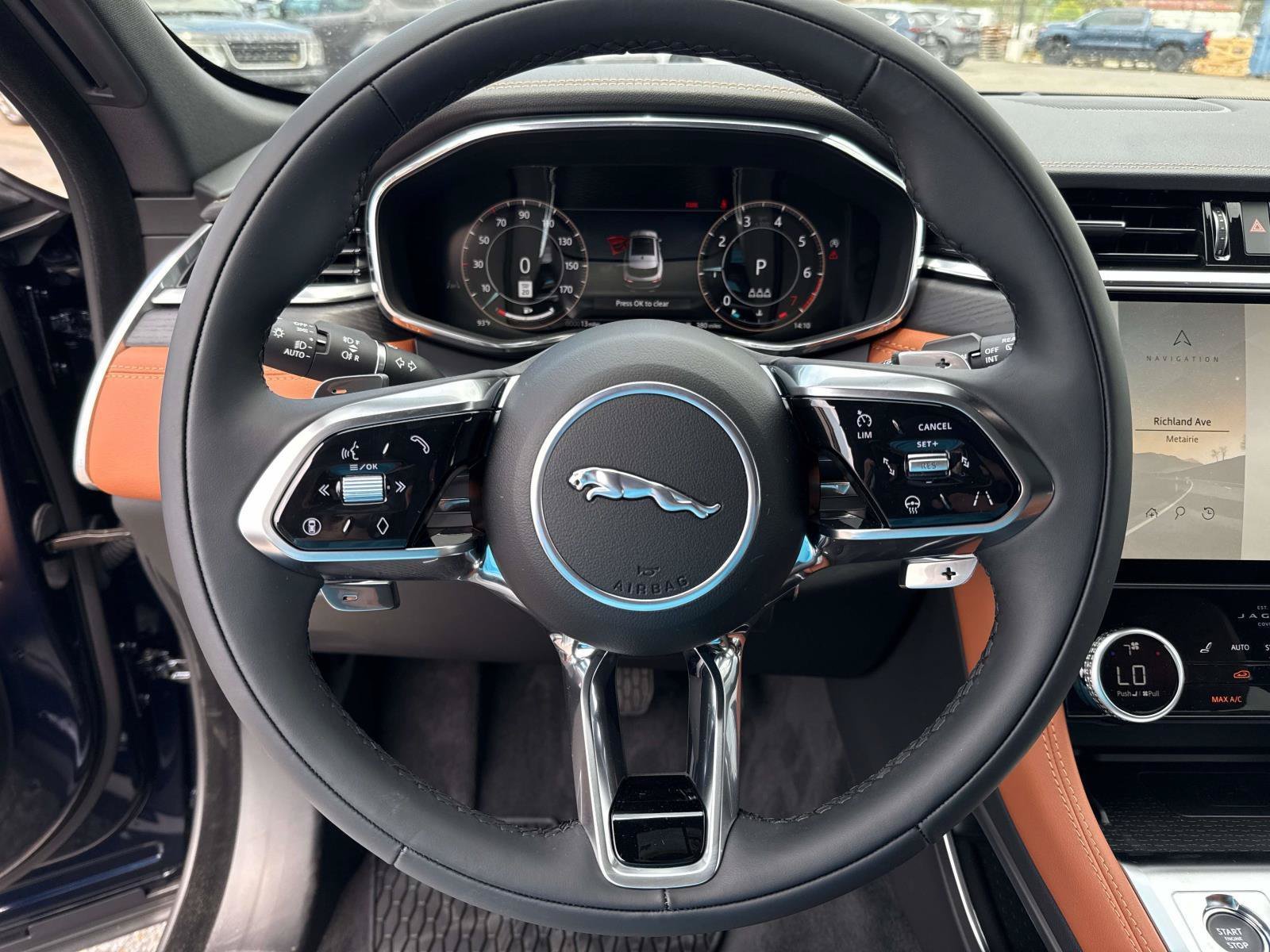 2026 Jaguar F-Pace R-Dynamic S - Photo 12