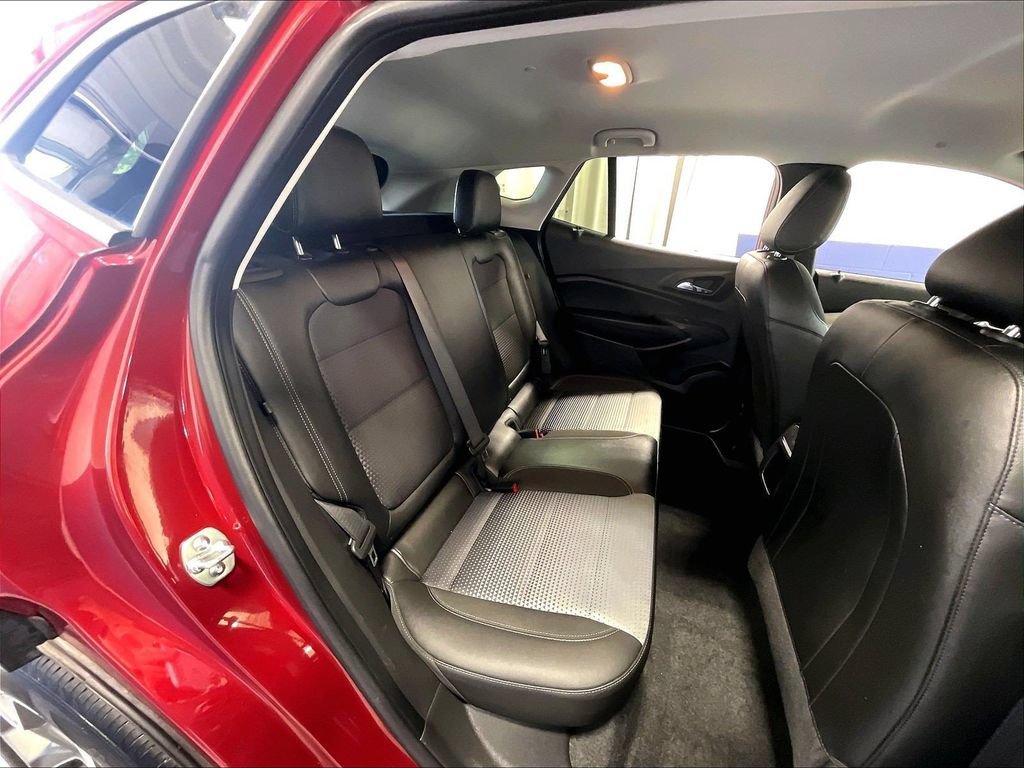 Used 2025 Crimson Metallic Chevrolet LT image 16