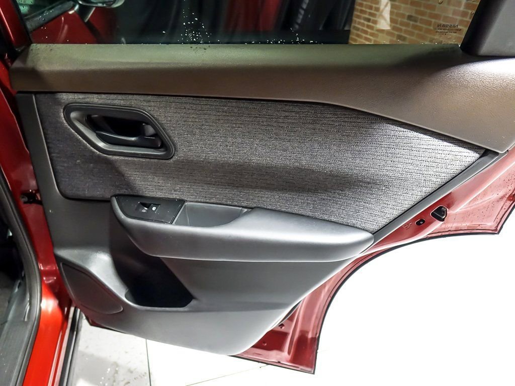 2023 NISSAN ROGUE - Image 27