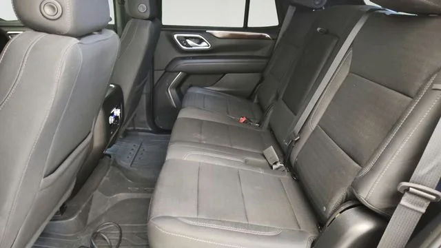 Used 2023 Summit White GMC SLE image 24