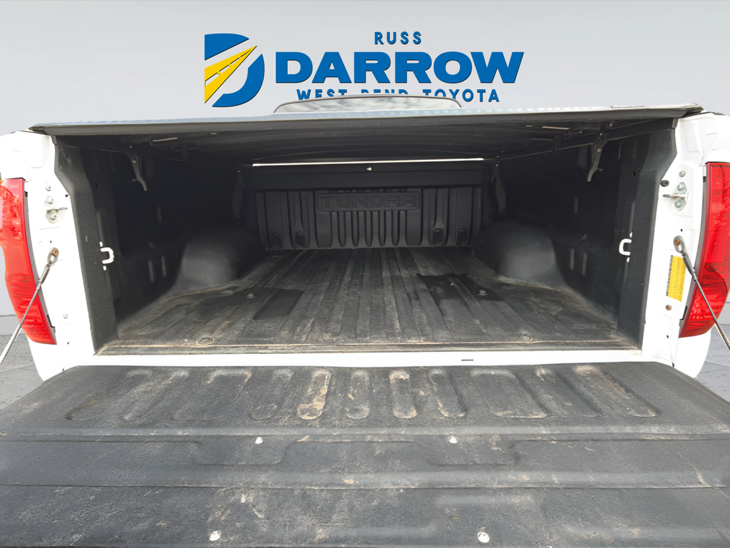 Used 2021 White Toyota SR5 image 29