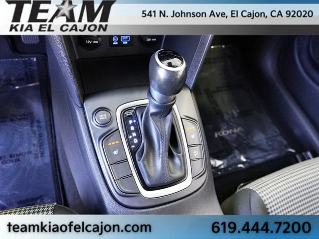 Used 2018 White Hyundai SEL image 33