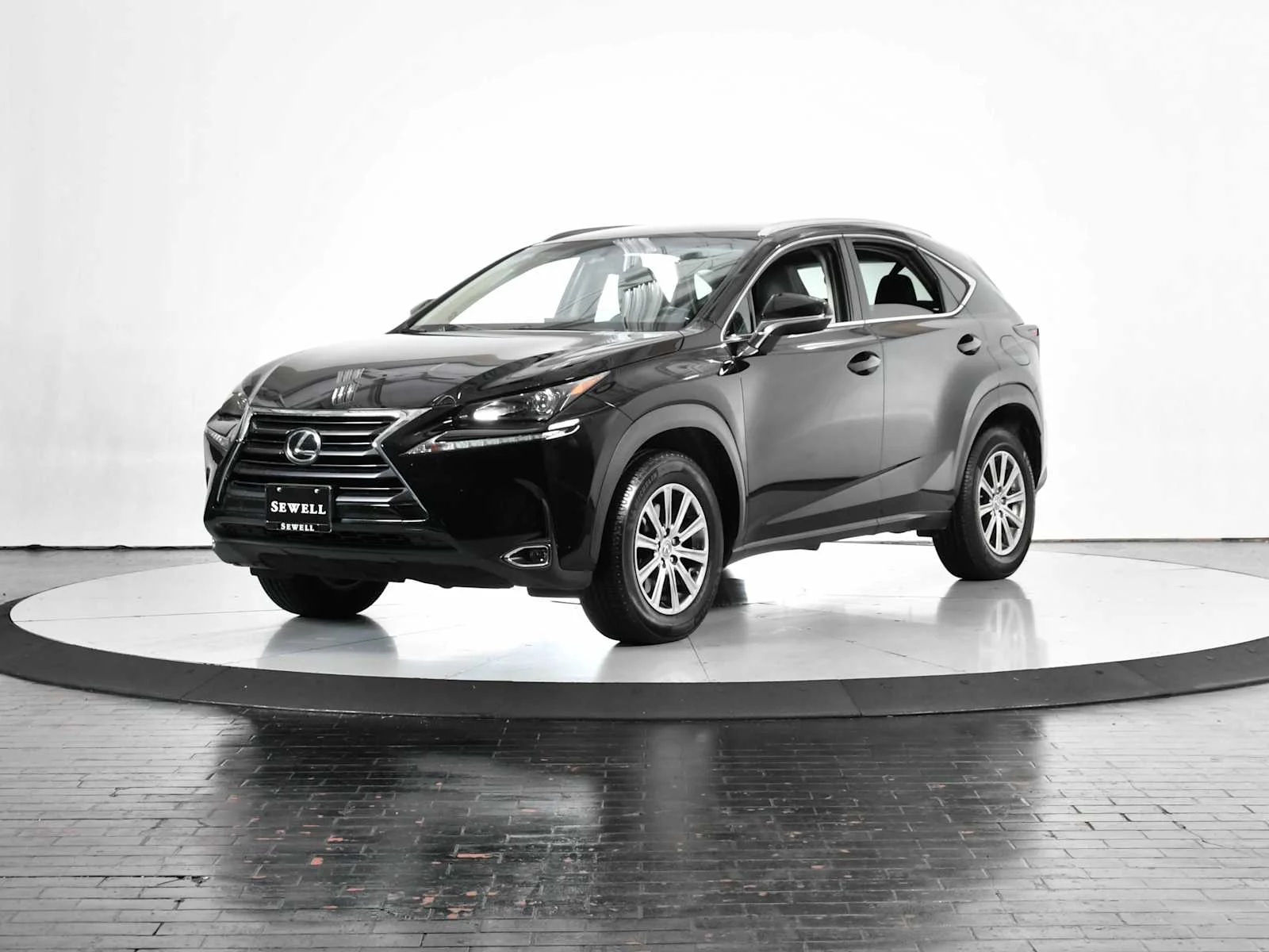 2017 Lexus NX 350 200t 4x2's photo