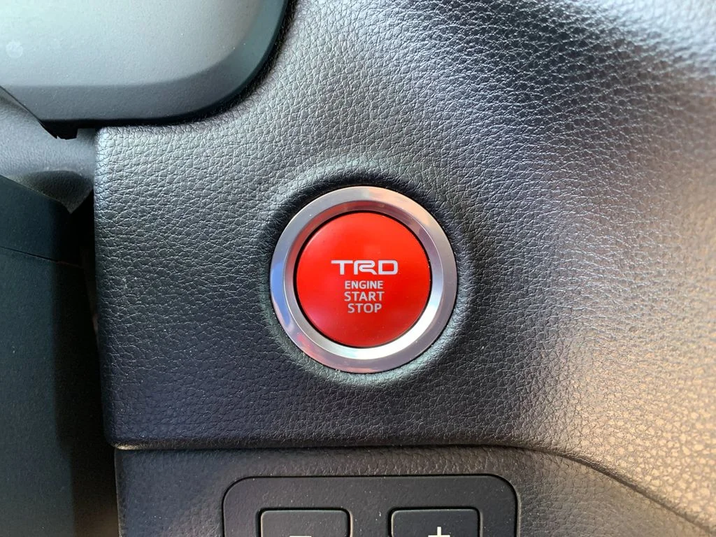 Used 2022  Toyota SR5 image 26