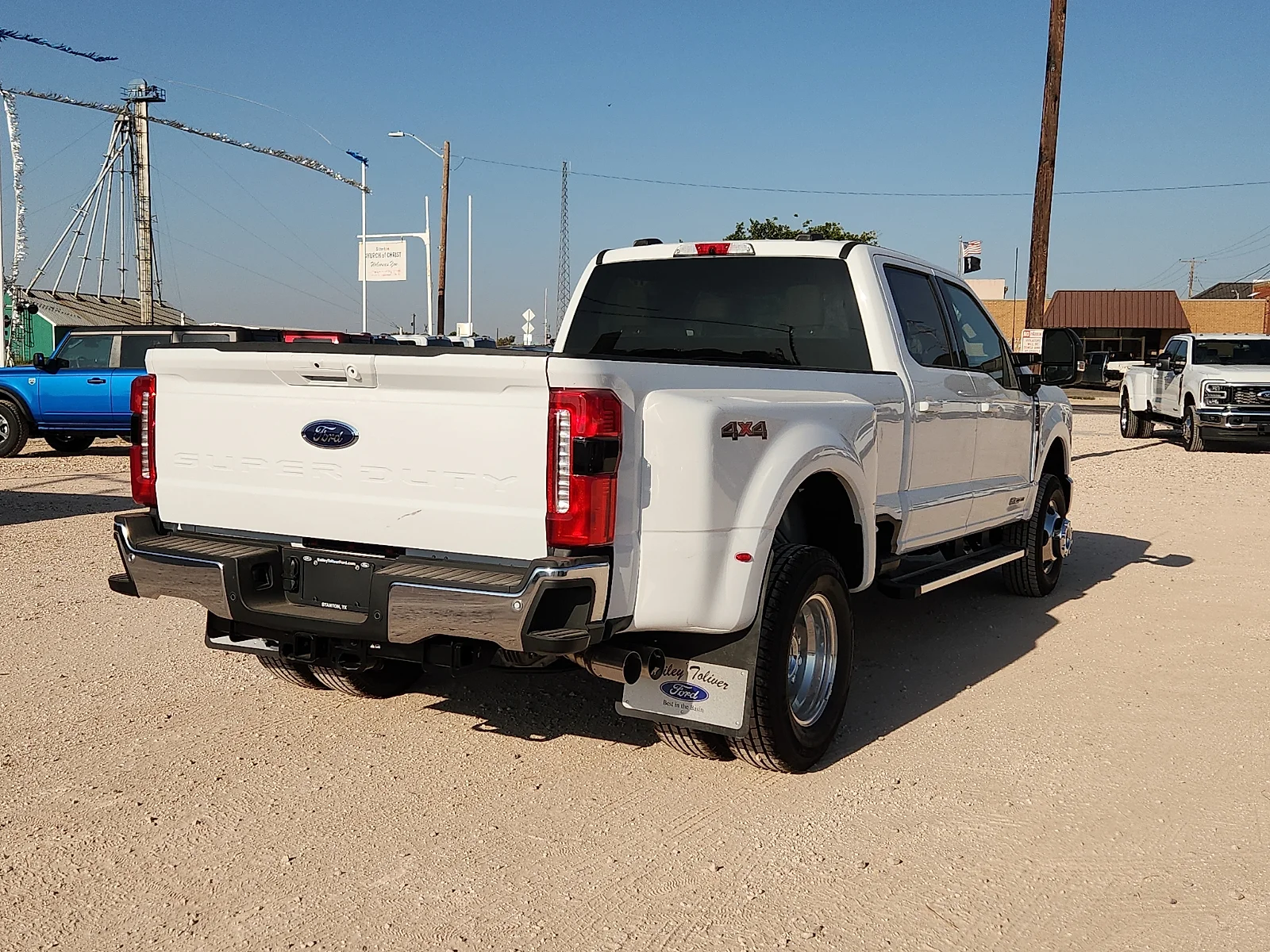 New 2026 Oxford White Ford Lariat image 7