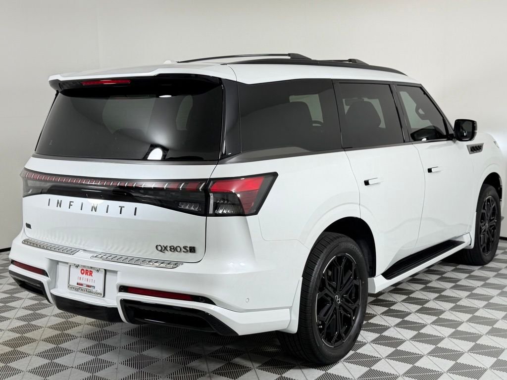New 2027 RADIANT WHITE INFINITI Sport 4WD image 9