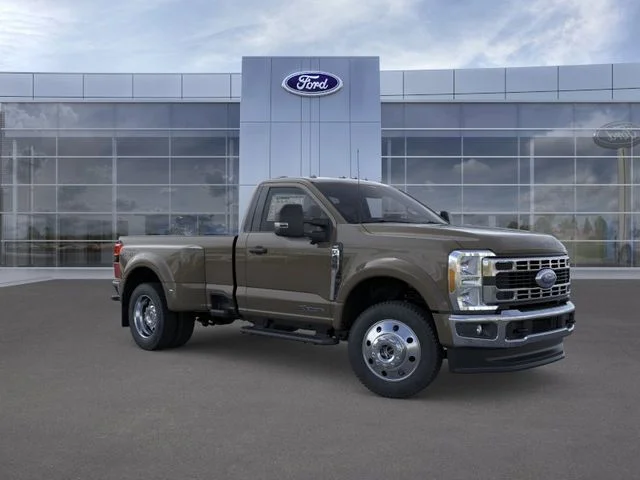 New 2026 Gray Ford XLT image 7