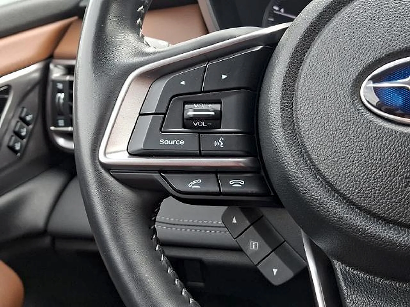 Used 2022 Magnetite Gray Metallic Subaru Touring XT image 23