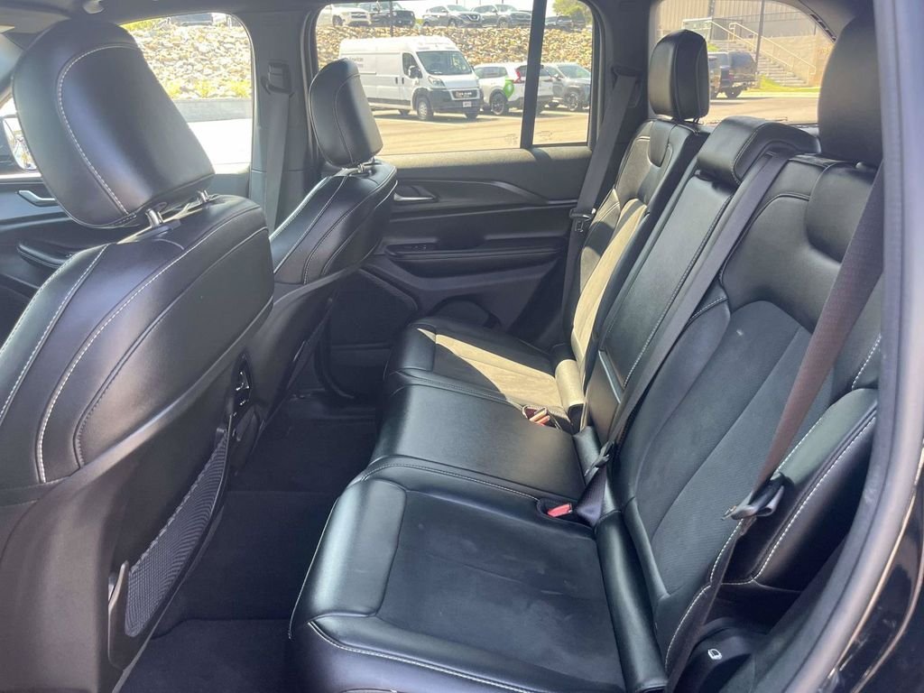 Used 2025 Black Jeep Altitude image 11
