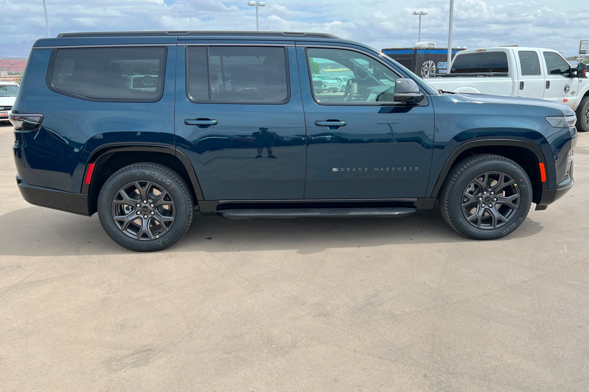 New 2026 Fathom Blue Pearl-Coat Exterior Paint (Late Availability) Jeep Limited Altitude image 7