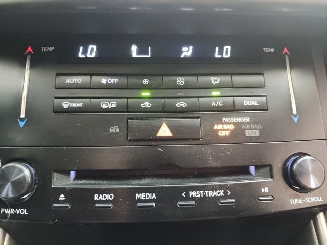 Used 2014 White Lexus 350 image 14