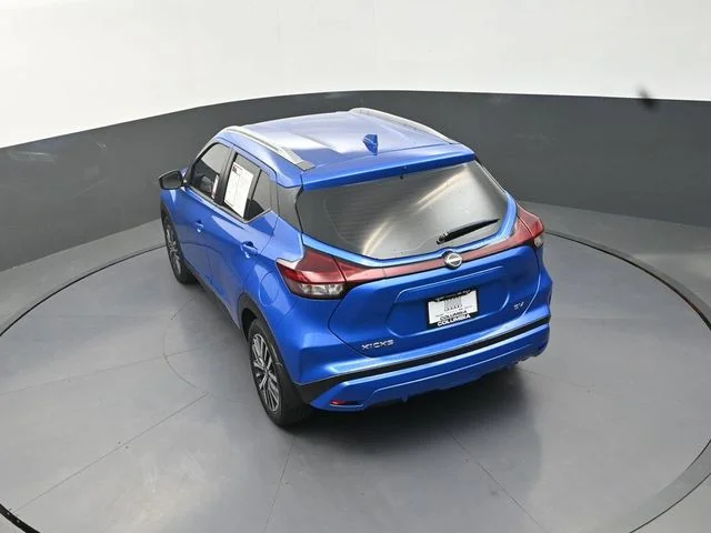 Used 2023 Blue Nissan SV image 15