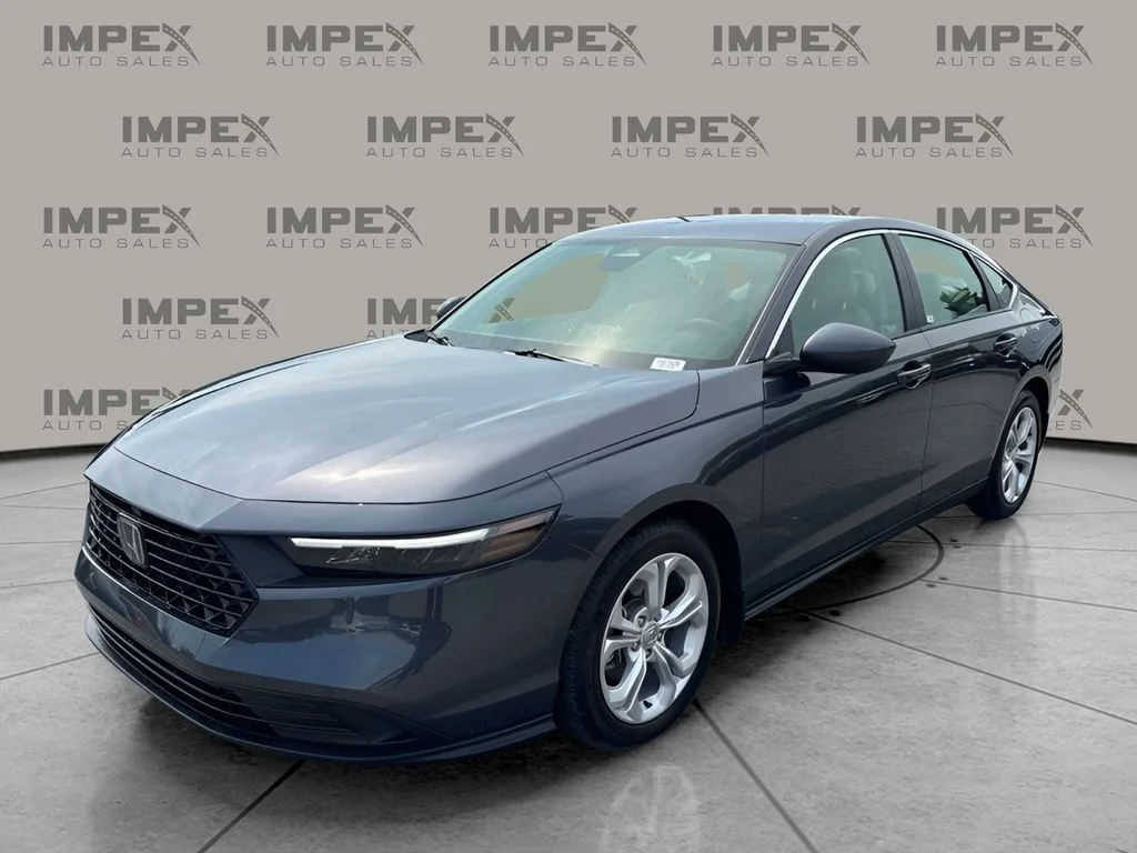 Used 2025 Black Honda LX image 1