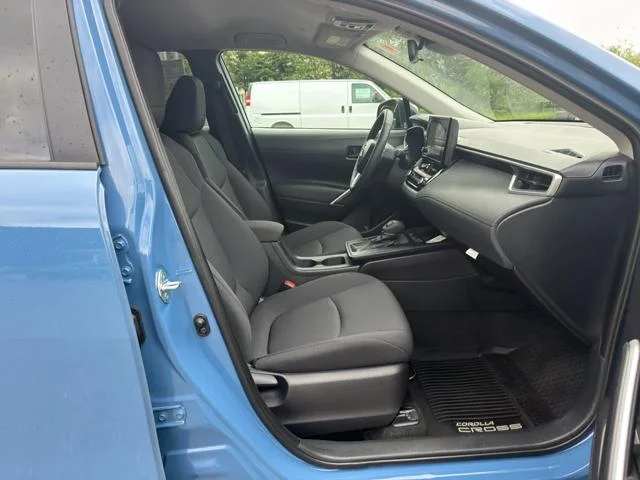 Used 2026 Cavalry Blue Toyota  image 14